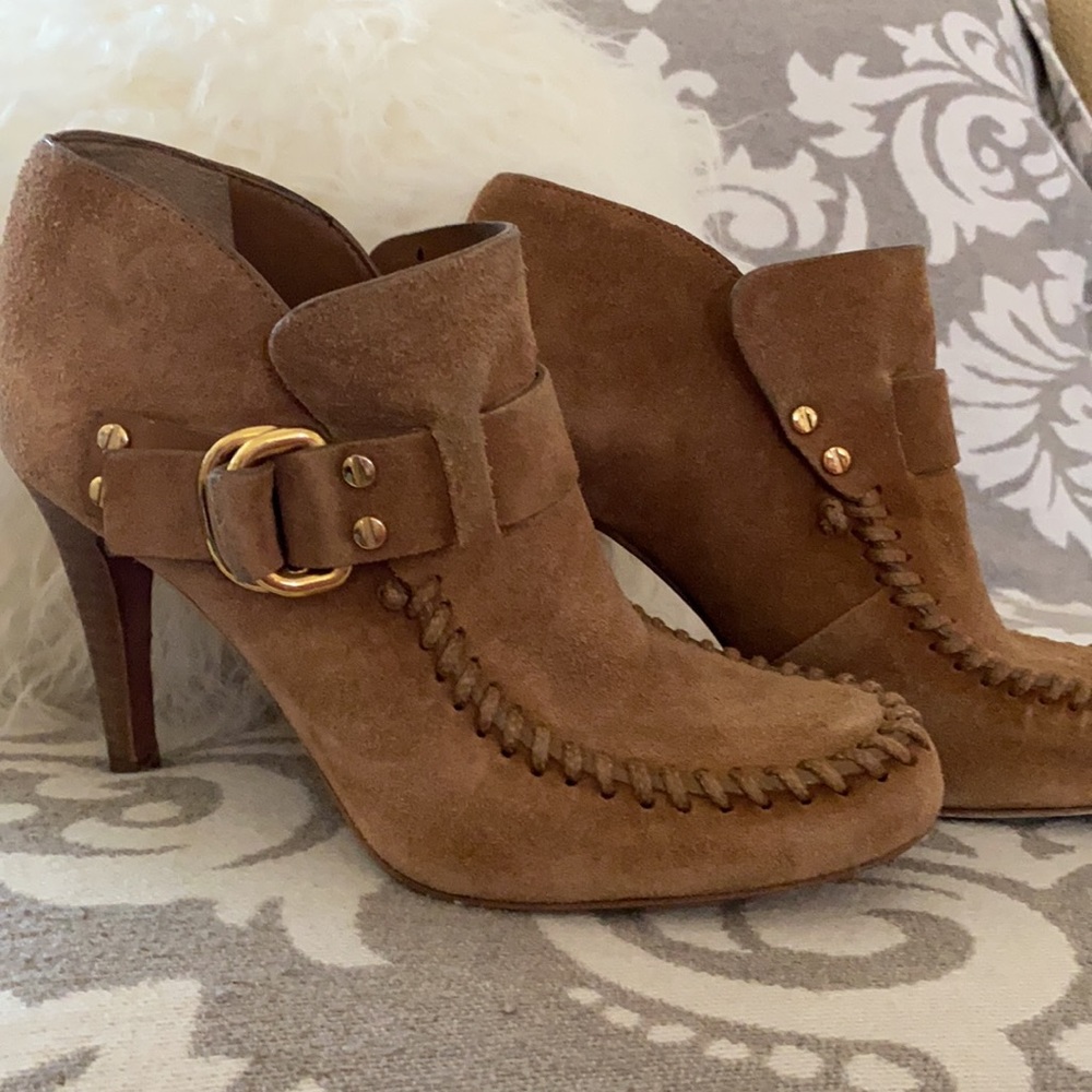 Tory Burch 3’’ heel SUEDE bootie